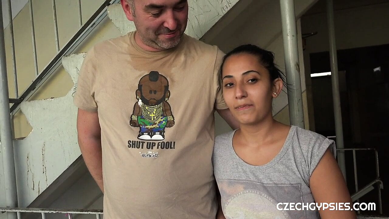 REAL CZECH GYPSY GIRL